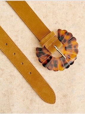 Sézane Sandy Belt in Tobacco